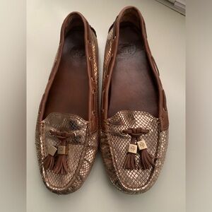 Tory Burch size 9 driving loafers